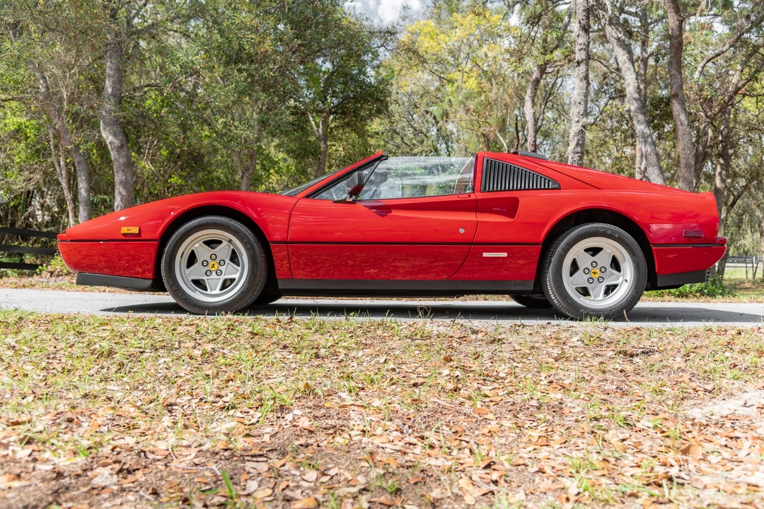 1987 Ferrari 328 GTS - Image 15 of 31