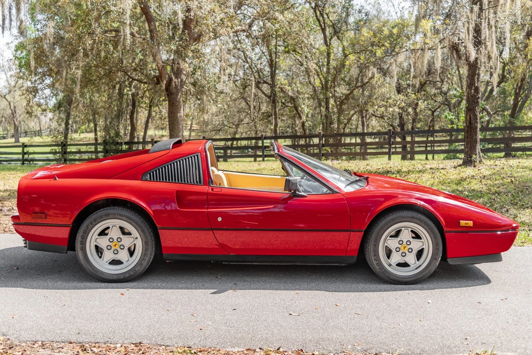 1987 Ferrari 328 GTS - Image 18 of 31