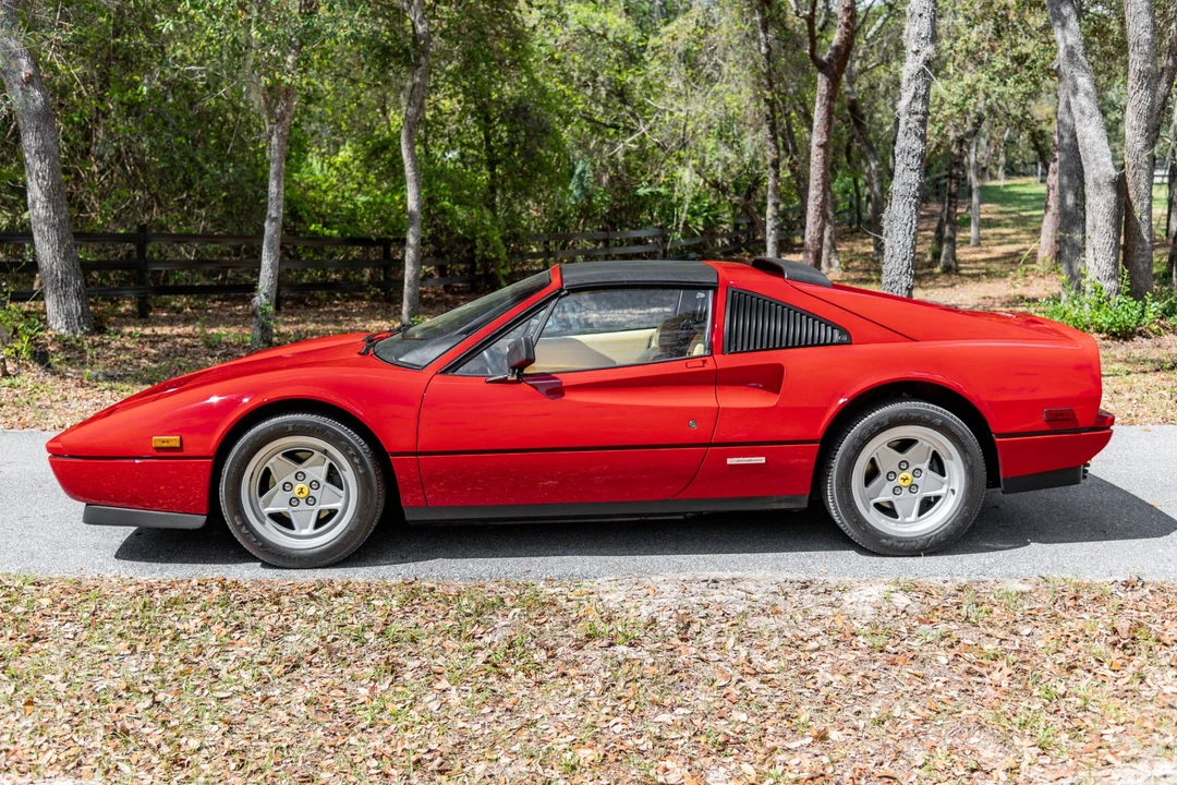 1987 Ferrari 328 GTS - Image 3 of 31