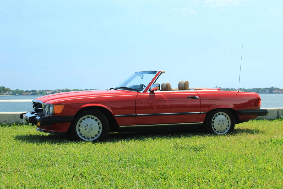 1987 Mercedes-Benz R107 SL-Class - Image 17 of 31