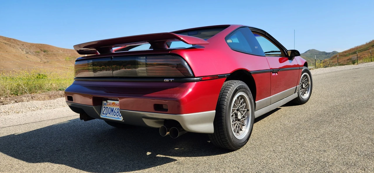 1987 Pontiac Fiero GT - Image 16 of 31