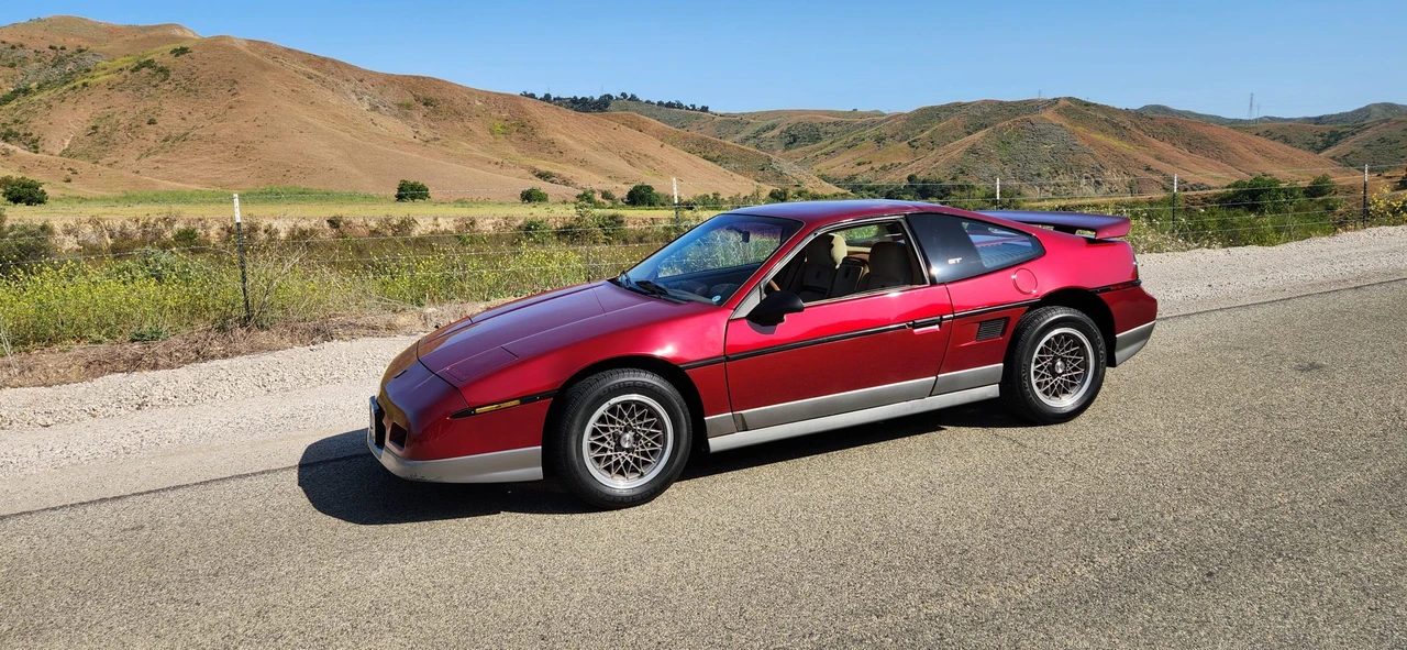 1987 Pontiac Fiero GT - Image 4 of 31