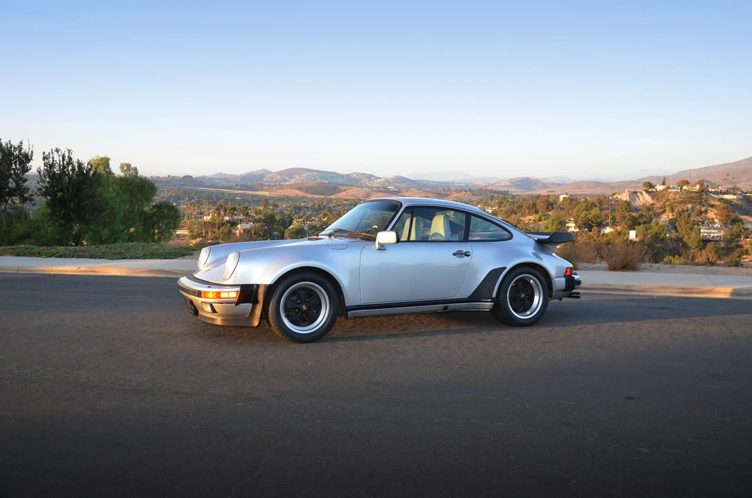 1987 Porsche 930 Turbo - Image 11 of 31