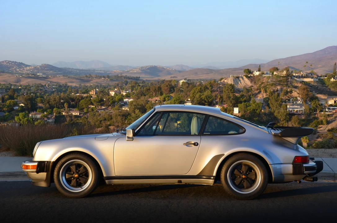 1987 Porsche 930 Turbo - Image 13 of 31