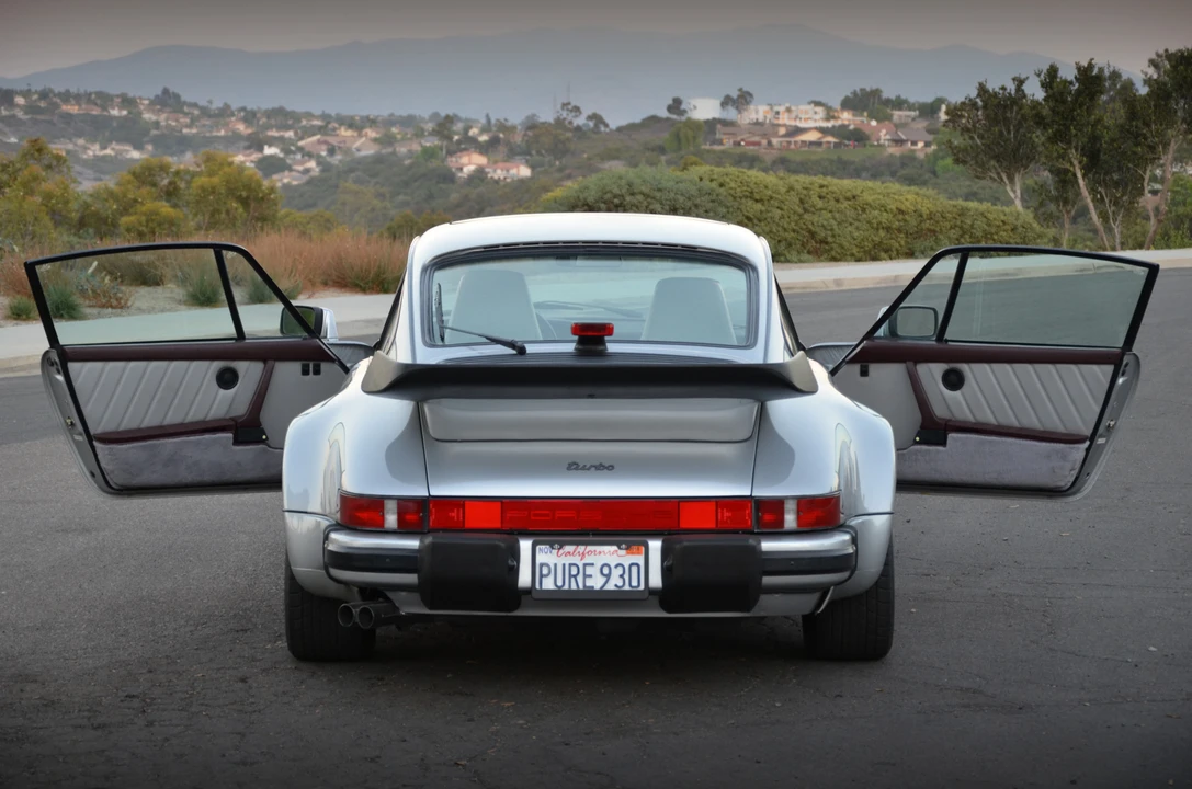 1987 Porsche 930 Turbo - Image 24 of 31