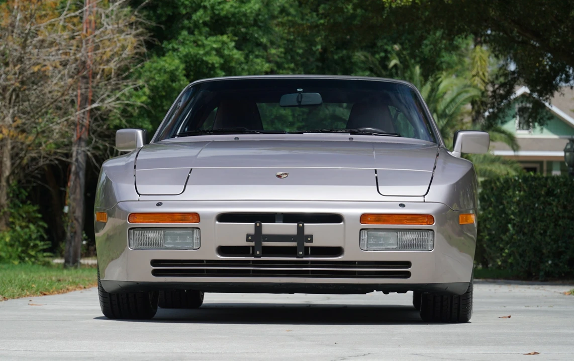 1988 Porsche 944 Turbo - Image 12 of 31