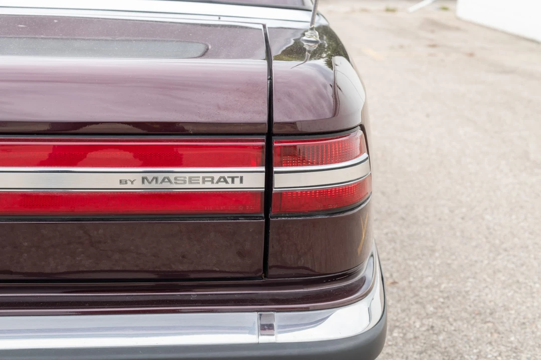 1989 Chrysler TC by Maserati - Image 28 of 31
