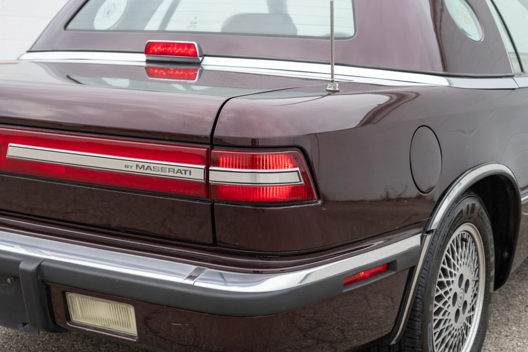 1989 Chrysler TC by Maserati - Image 29 of 31