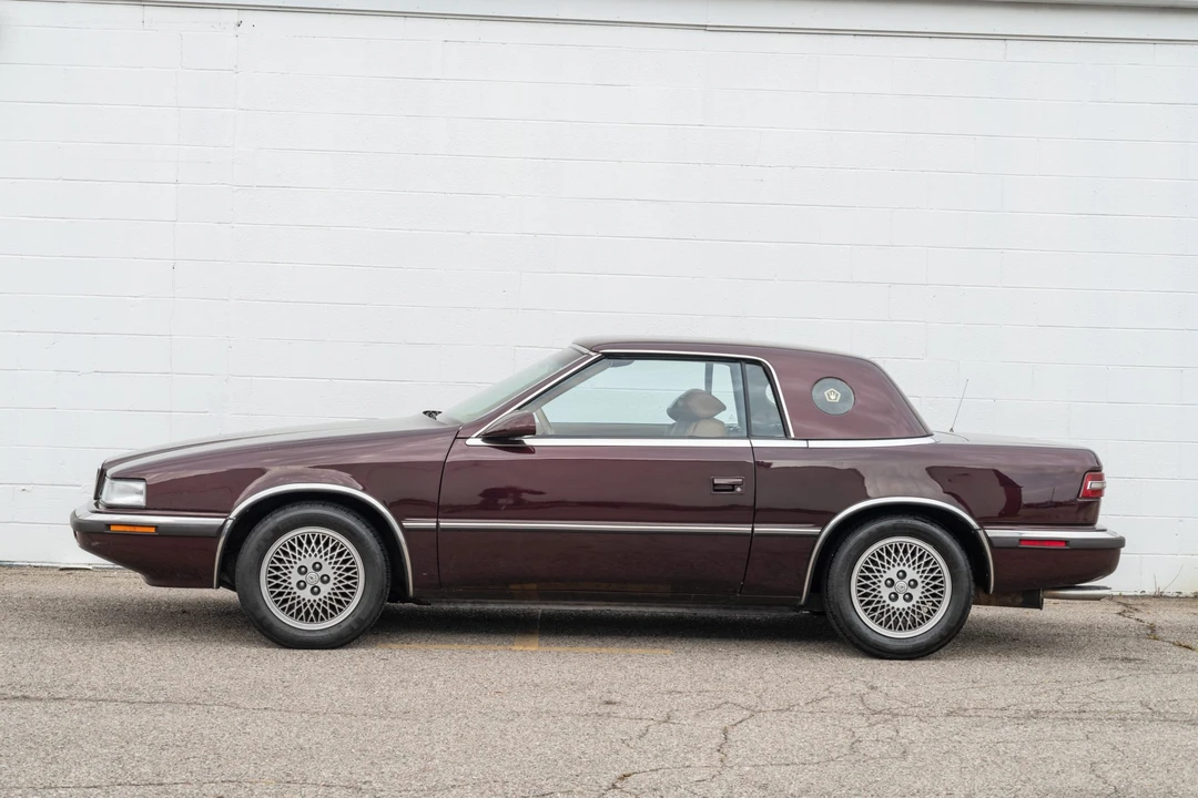 1989 Chrysler TC by Maserati - Image 3 of 31
