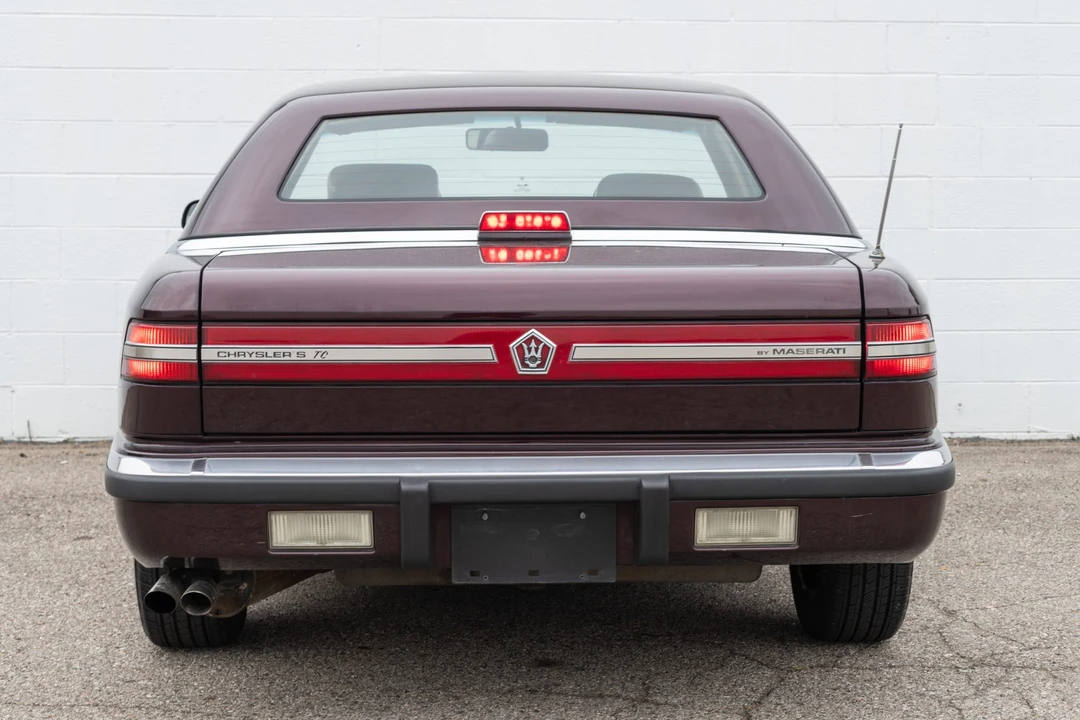 1989 Chrysler TC by Maserati - Image 25 of 31