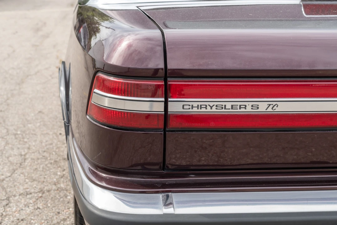 1989 Chrysler TC by Maserati - Image 27 of 31