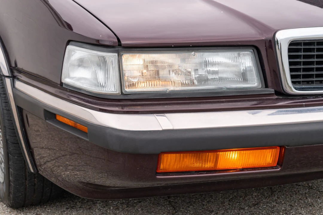 1989 Chrysler TC by Maserati - Image 22 of 31