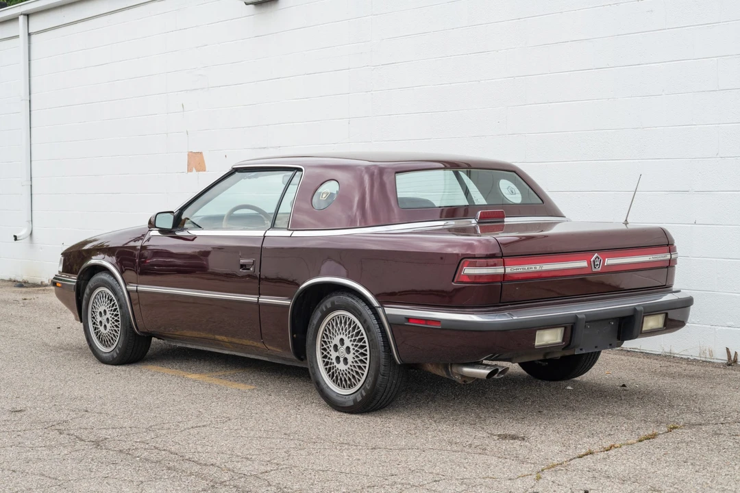 1989 Chrysler TC by Maserati - Image 4 of 31