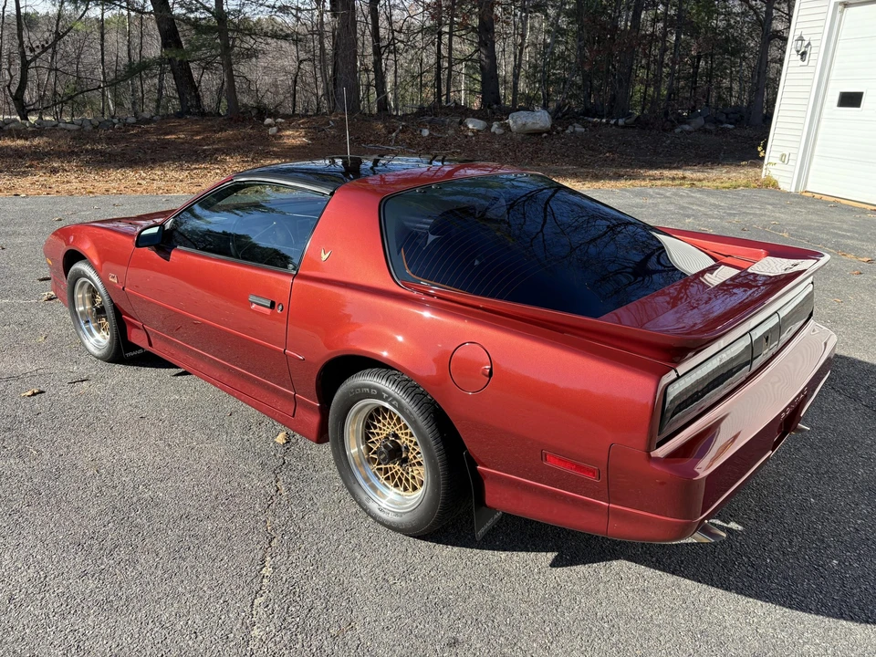 1989 Pontiac Firebird Trans Am 3rd Gen - Image 20 of 31