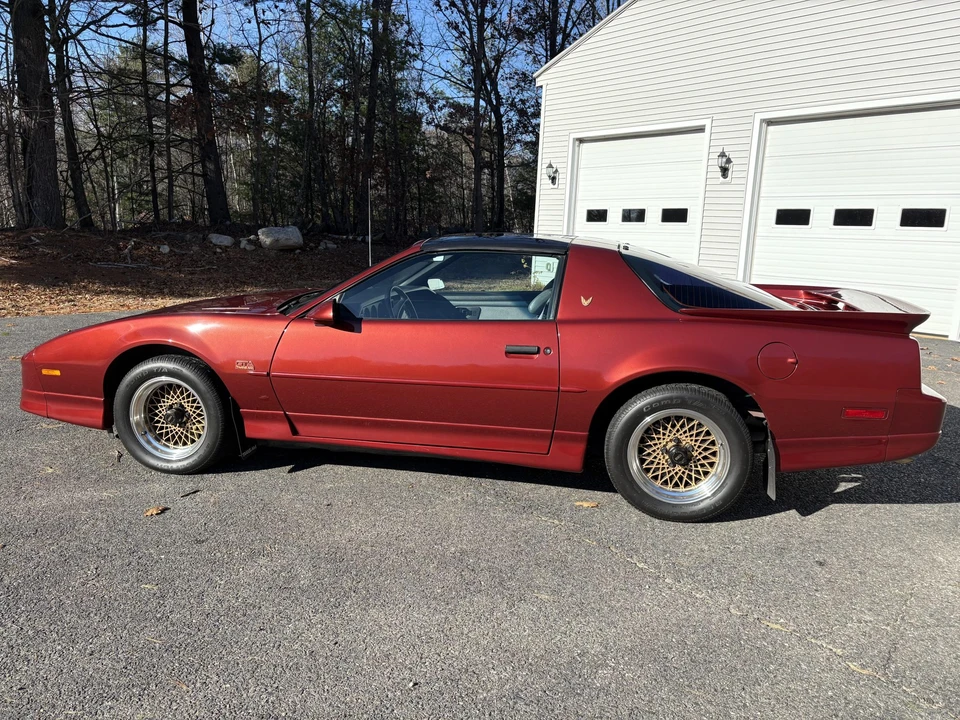 1989 Pontiac Firebird Trans Am 3rd Gen - Image 18 of 31