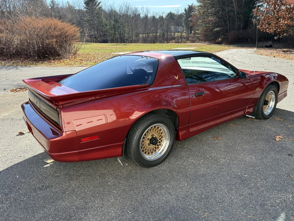 1989 Pontiac Firebird Trans Am 3rd Gen - Image 23 of 31