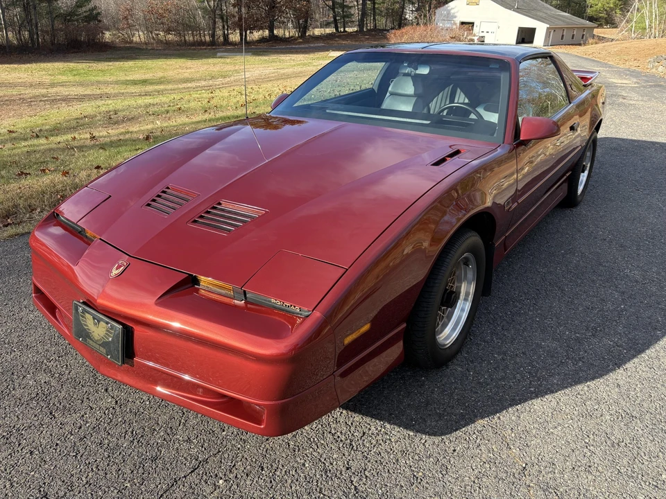 1989 Pontiac Firebird Trans Am 3rd Gen - Image 7 of 31