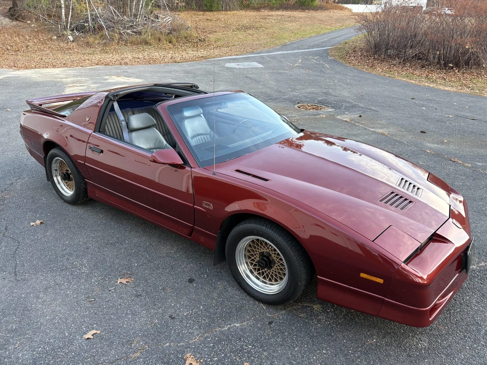 1989 Pontiac Firebird Trans Am 3rd Gen - Image 6 of 31