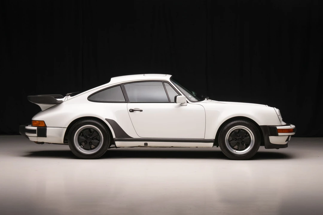 1989 Porsche 930 Turbo - Image 10 of 31