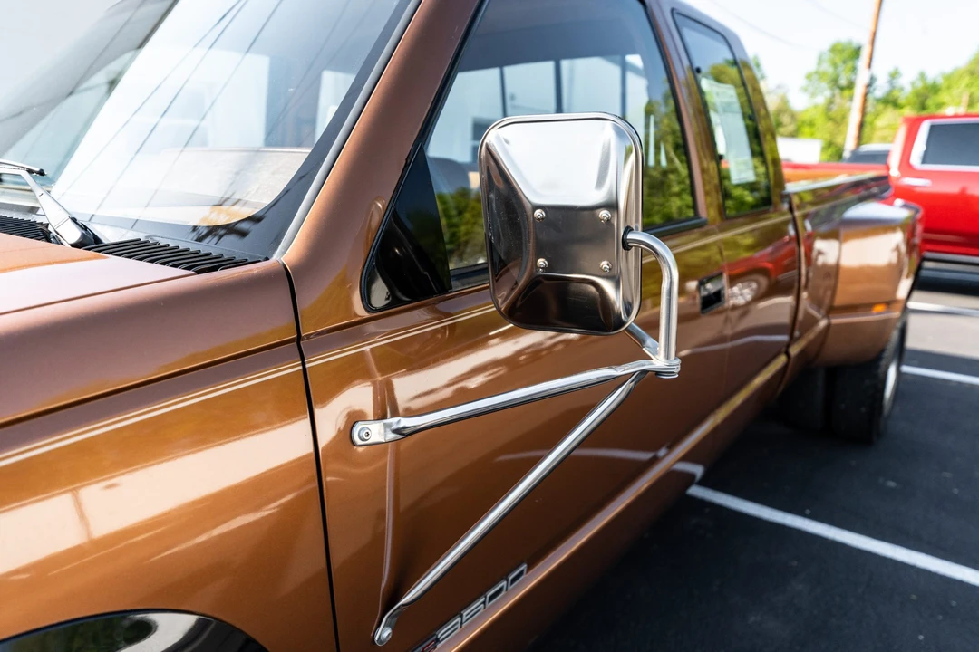 1990 GMC Sierra 1st Gen - Image 23 of 31