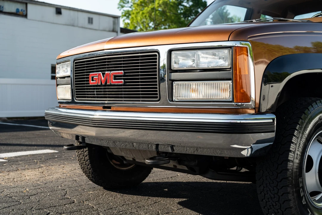 1990 GMC Sierra 1st Gen - Image 28 of 31