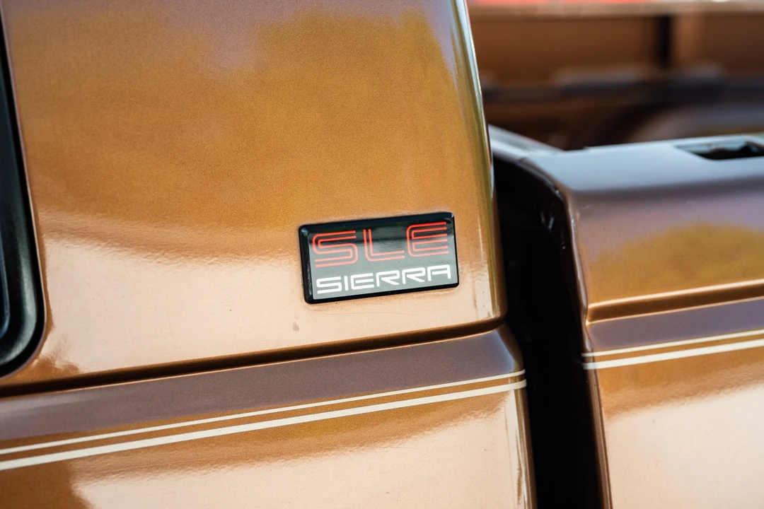 1990 GMC Sierra 1st Gen - Image 16 of 31