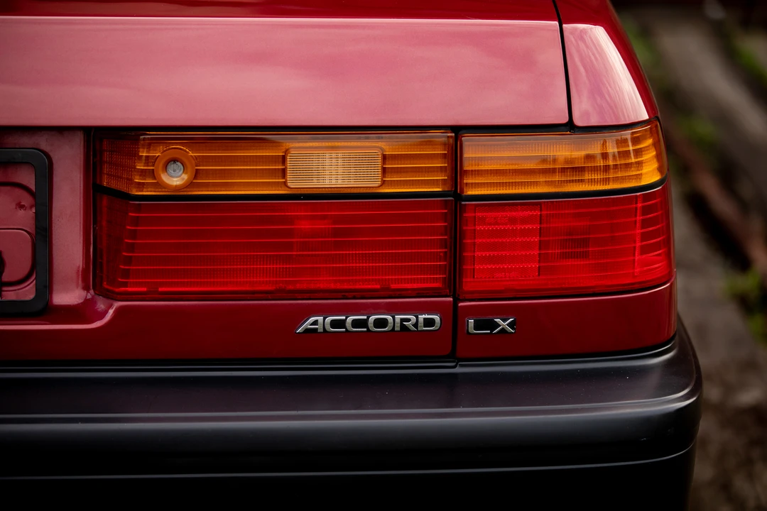 1990 Honda Accord 4th Gen - Image 25 of 31