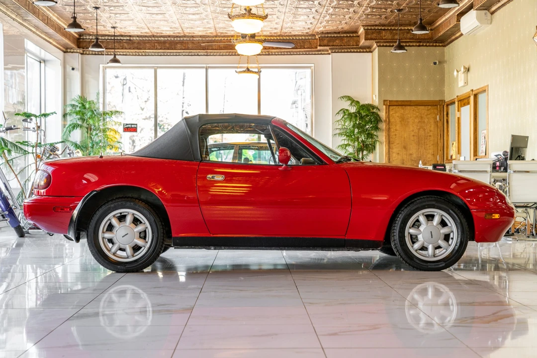 1990 Mazda NA MX-5 Miata - Image 6 of 31