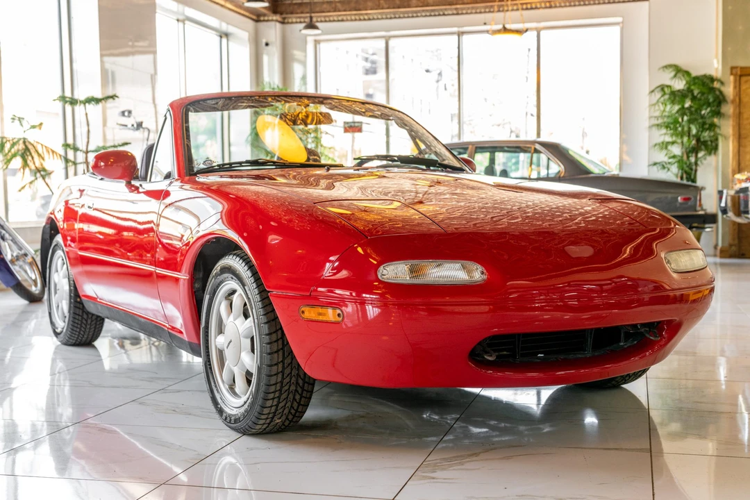 1990 Mazda NA MX-5 Miata - Image 9 of 31