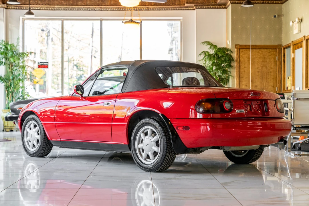1990 Mazda NA MX-5 Miata - Image 3 of 31
