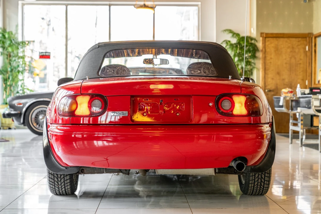 1990 Mazda NA MX-5 Miata - Image 13 of 31