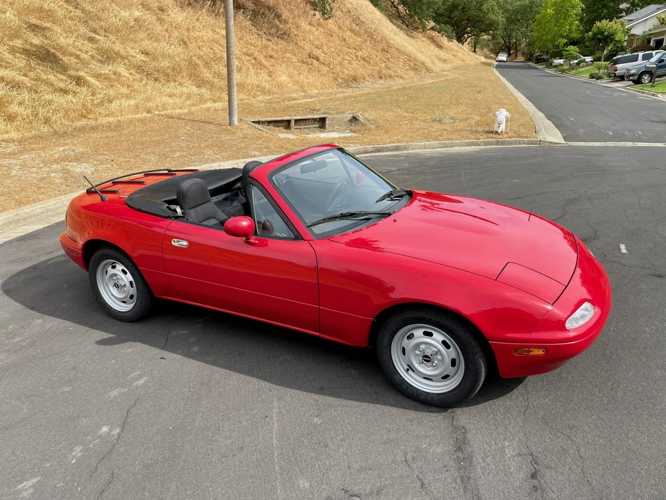 1990 Mazda NA MX-5 Miata - Image 6 of 31