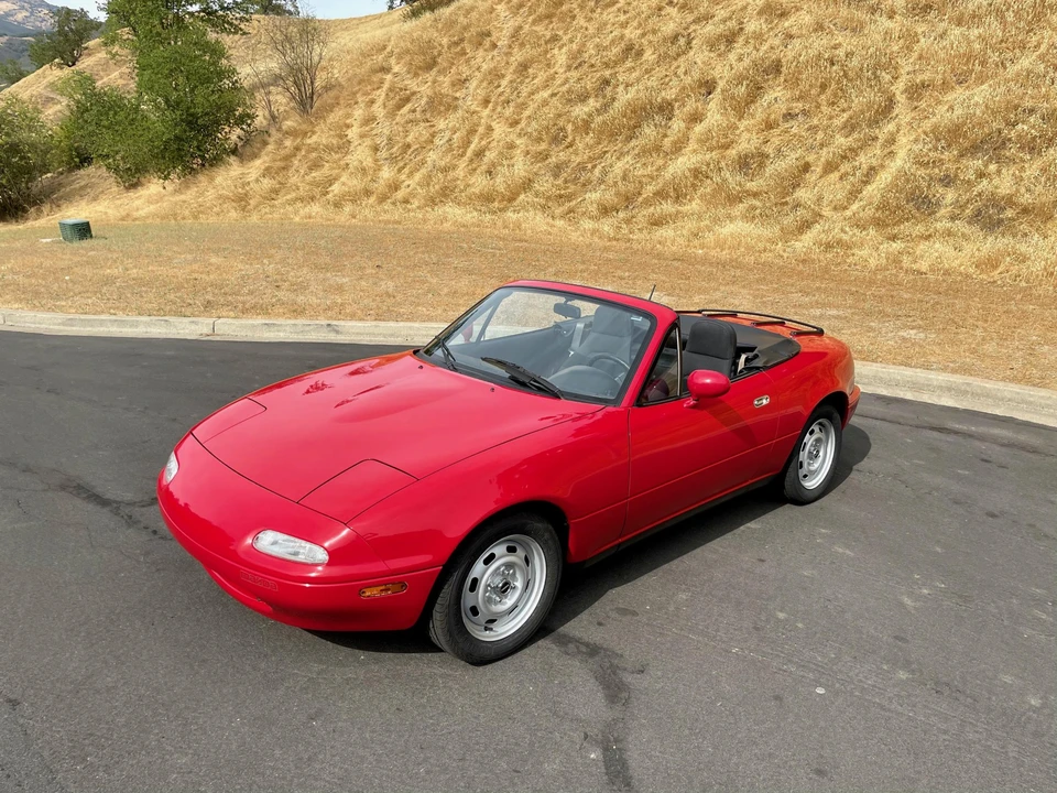 1990 Mazda NA MX-5 Miata - Image 14 of 31