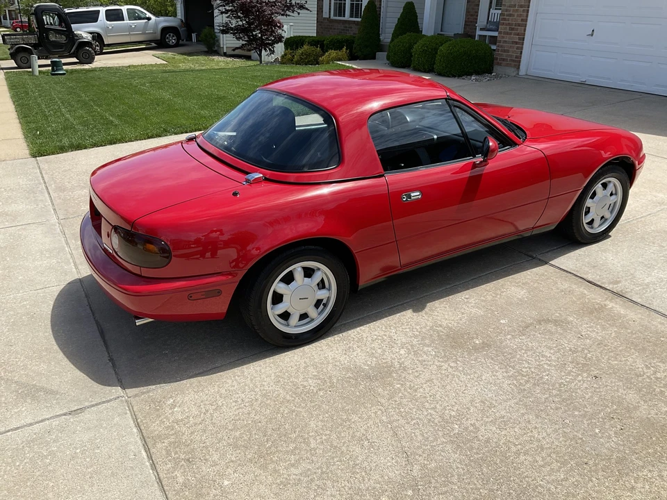 1990 Mazda NA MX-5 Miata - Image 5 of 31