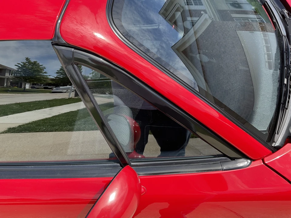 1990 Mazda NA MX-5 Miata - Image 26 of 31
