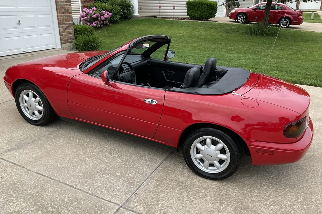 1990 Mazda NA MX-5 Miata - Image 10 of 31