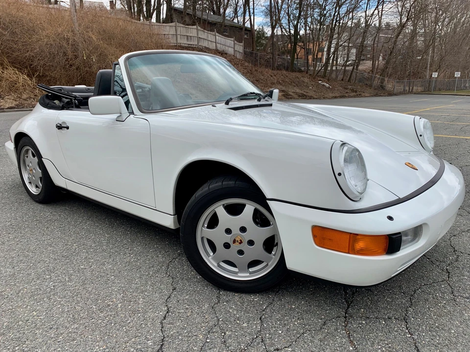 1990 Porsche 964 Carrera 4 - Image 10 of 31
