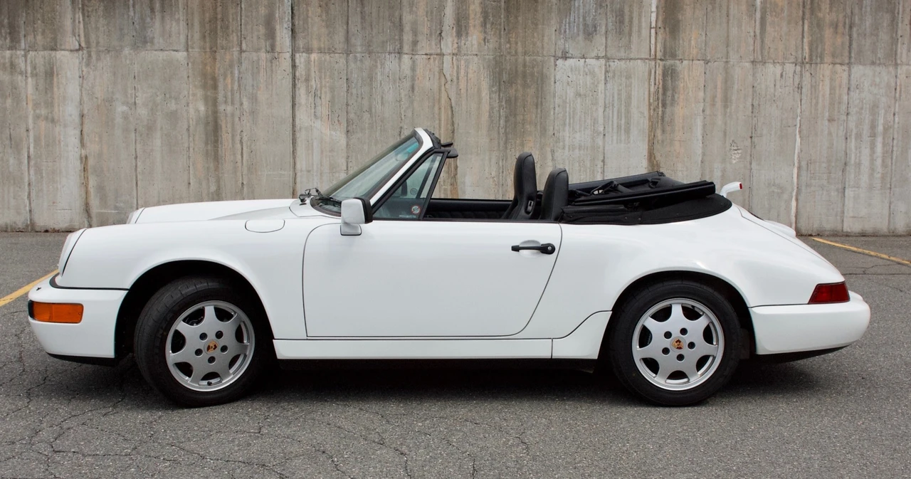 1990 Porsche 964 Carrera 4 - Image 2 of 31