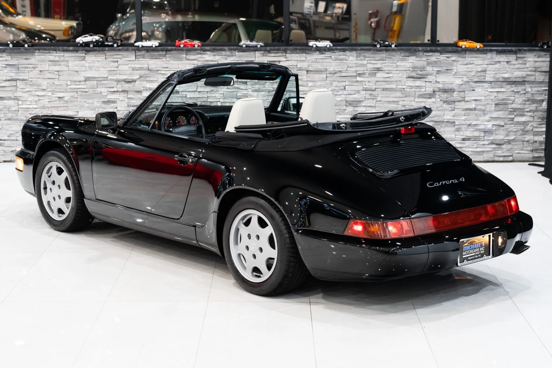 1990 Porsche 964 Carrera 4 - Image 22 of 31