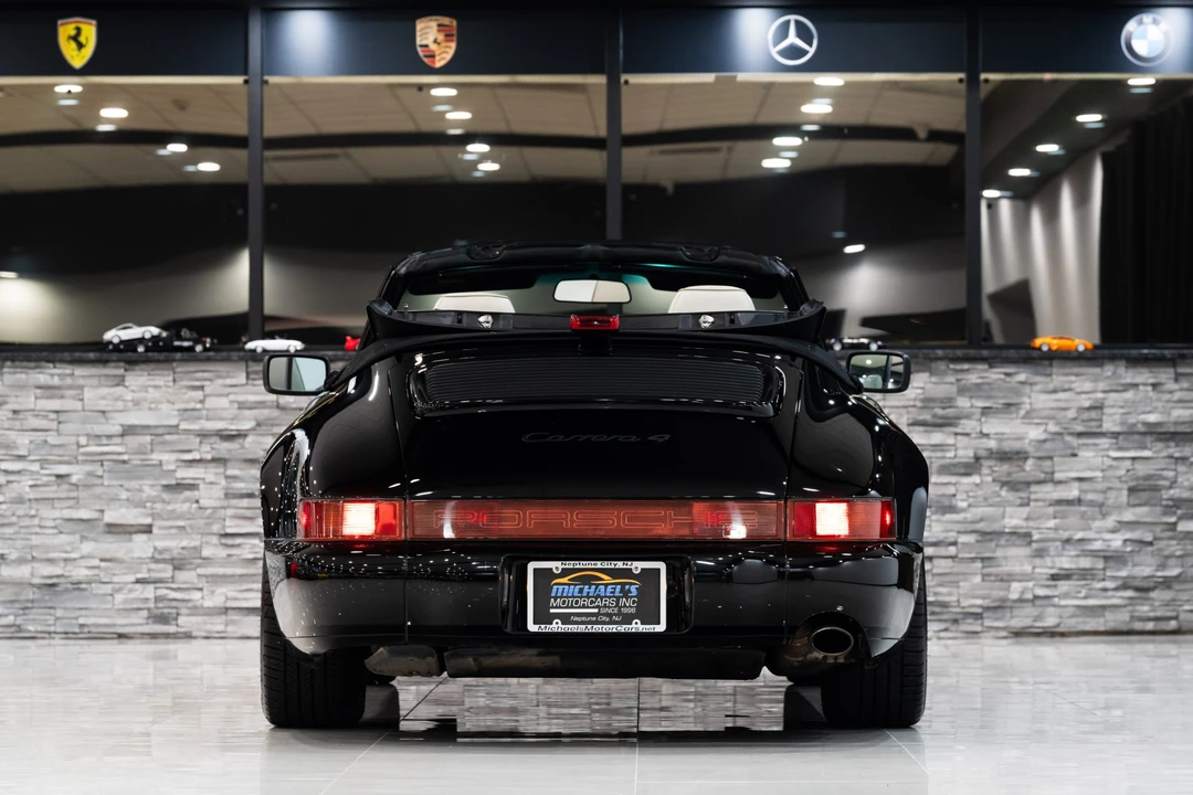 1990 Porsche 964 Carrera 4 - Image 25 of 31