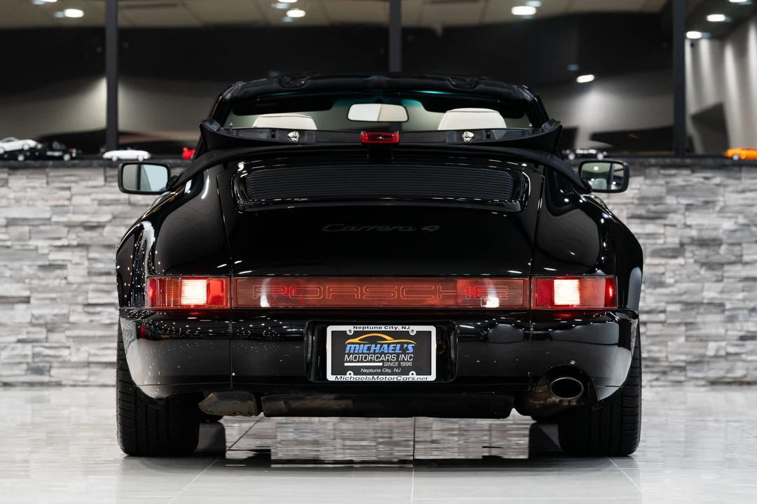 1990 Porsche 964 Carrera 4 - Image 26 of 31
