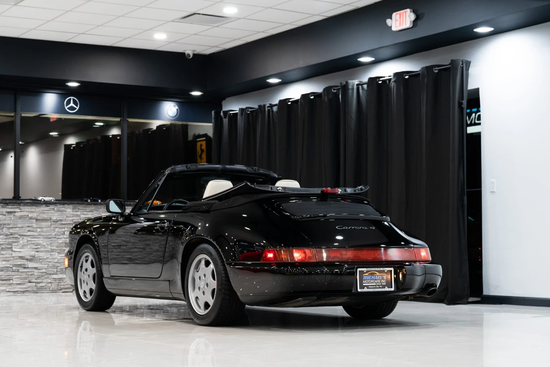 1990 Porsche 964 Carrera 4 - Image 21 of 31