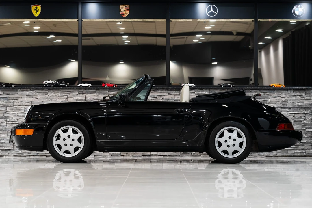 1990 Porsche 964 Carrera 4 - Image 12 of 31
