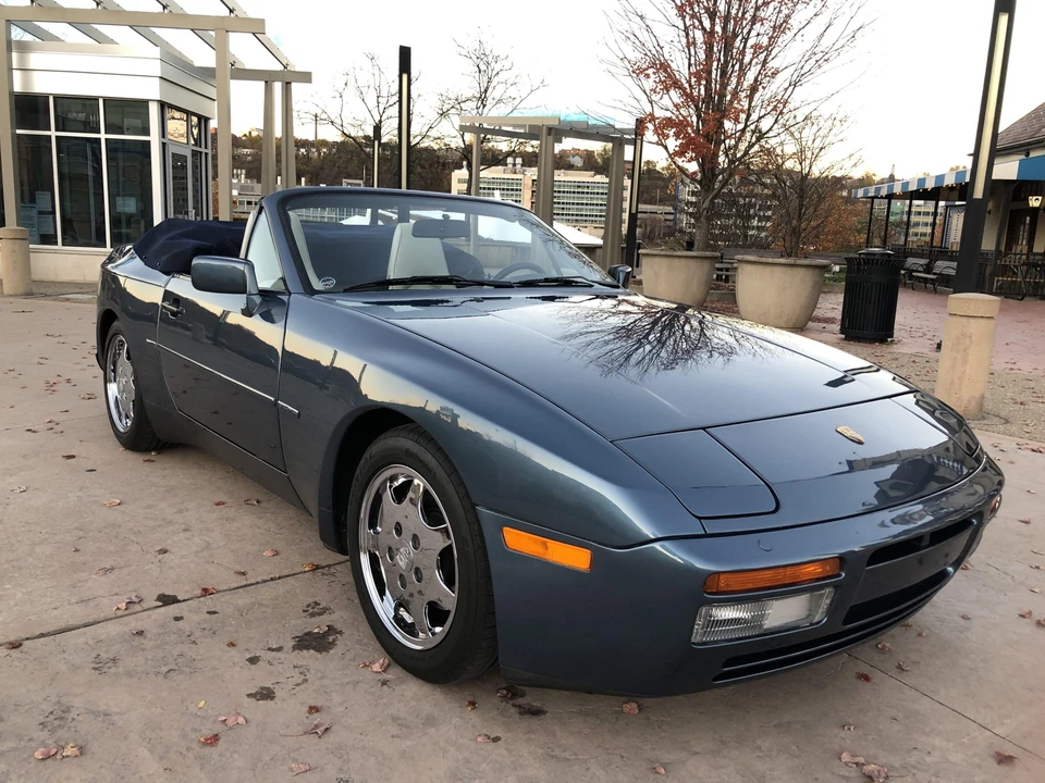 1990 Porsche 944 S2 - Image 7 of 31