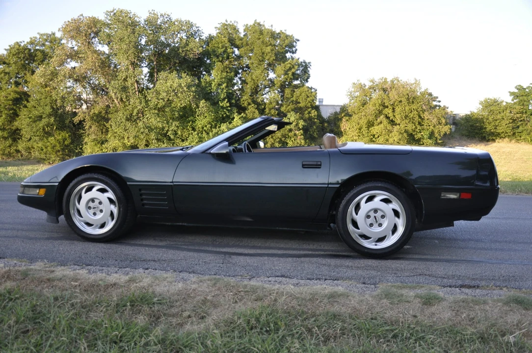 1991 Chevrolet Corvette C4 - Image 6 of 31