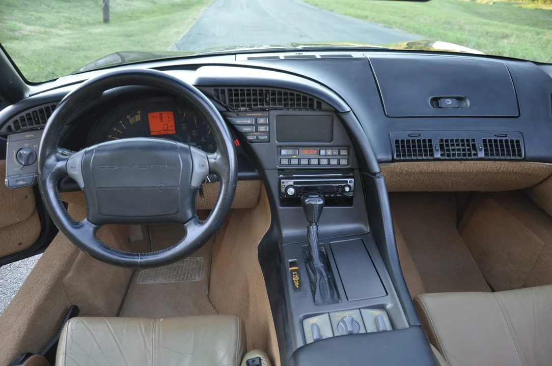 1991 Chevrolet Corvette C4 - Image 31 of 31