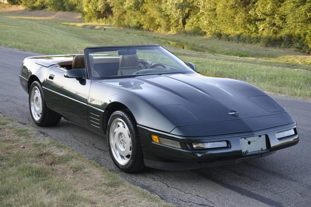 1991 Chevrolet Corvette C4 - Image 12 of 31