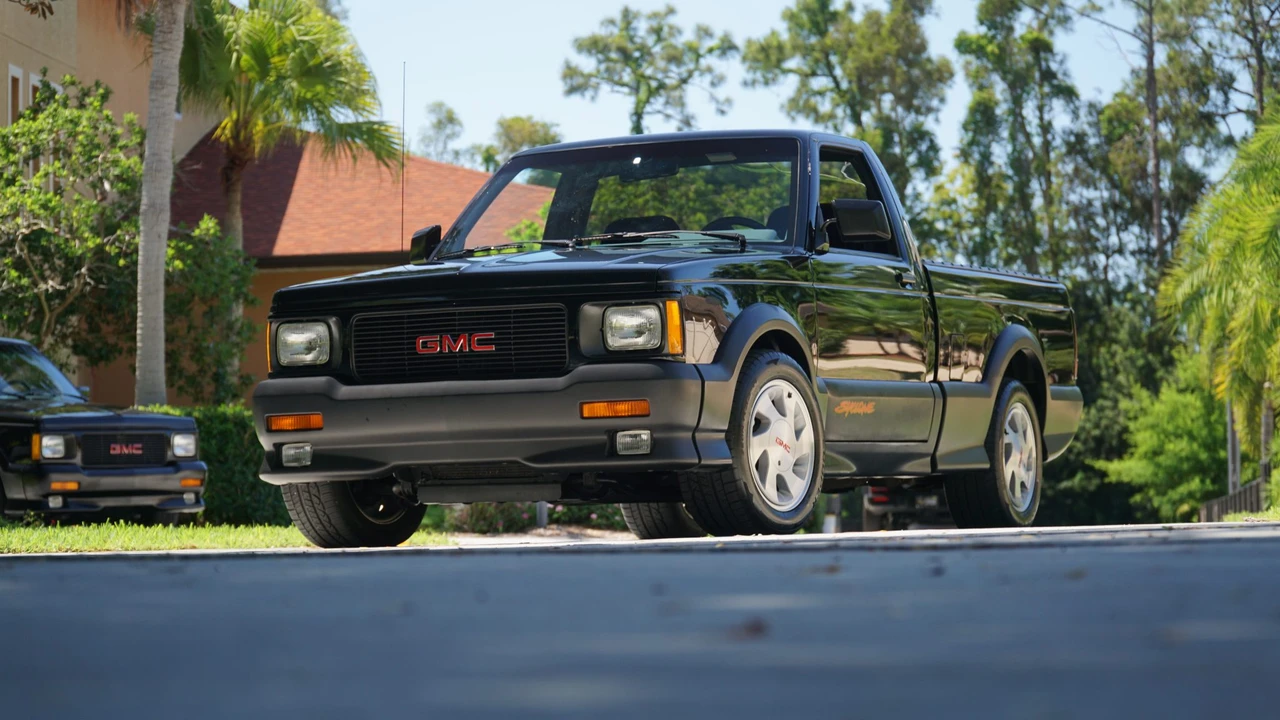 1991 GMC Syclone - Image 19 of 31