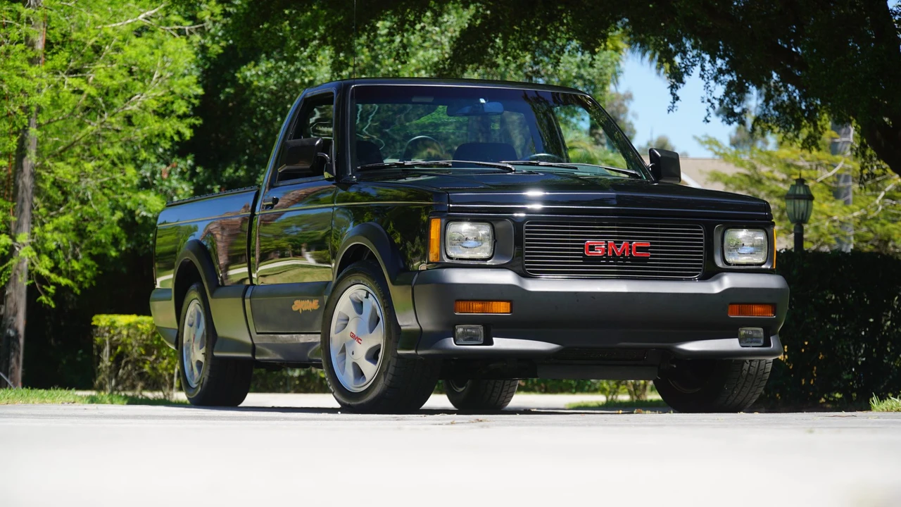 1991 GMC Syclone - Image 10 of 31