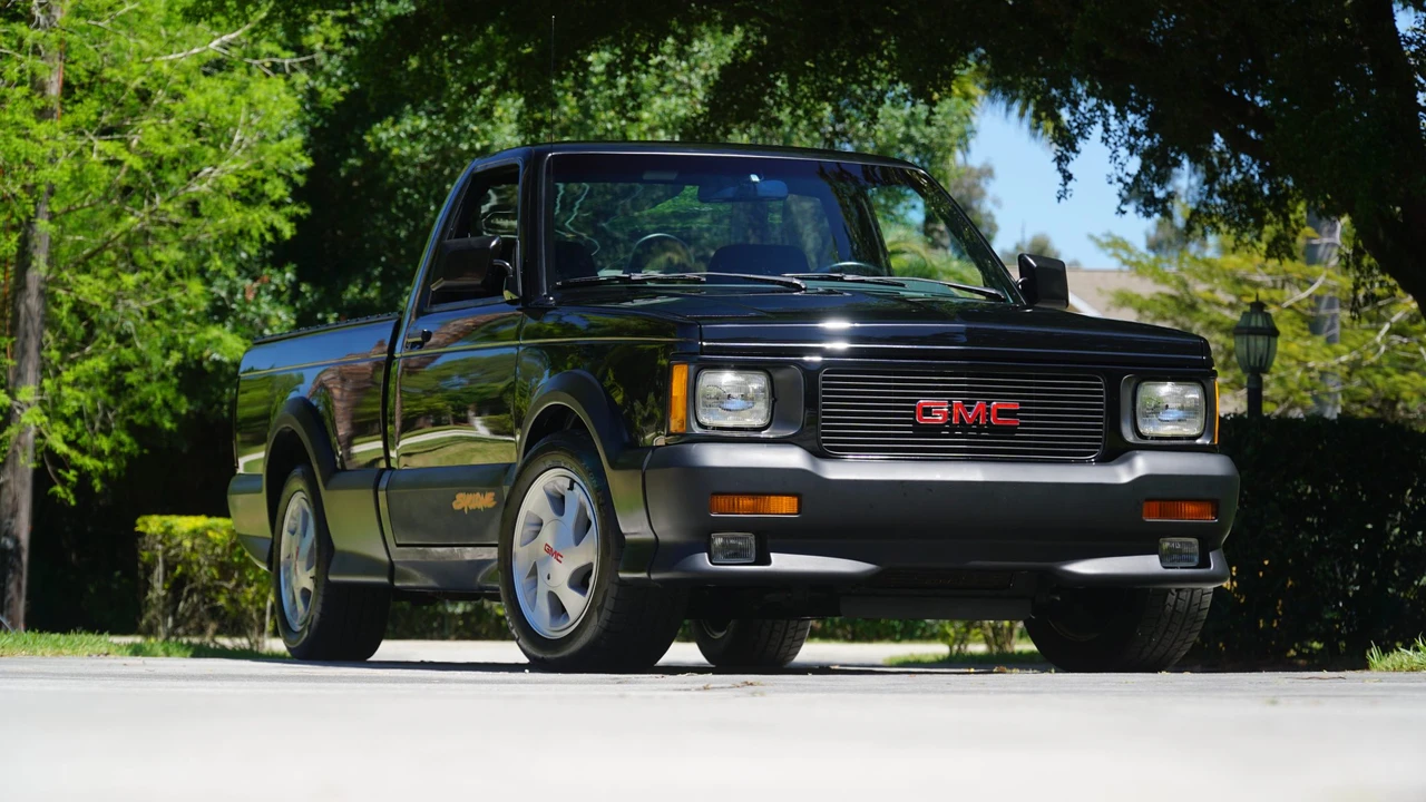 1991 GMC Syclone - Image 9 of 31